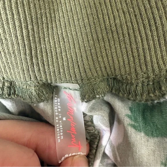 FP Movement by Free People Green Floral Pants - Picture 13 of 16